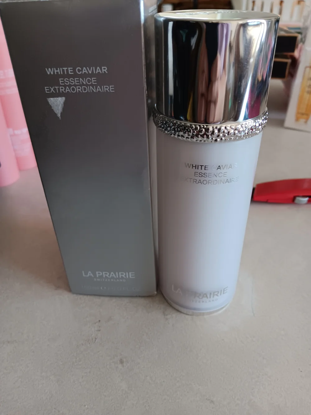 La Prairie White Caviar Essence Extraordinaire - Radiance Serum